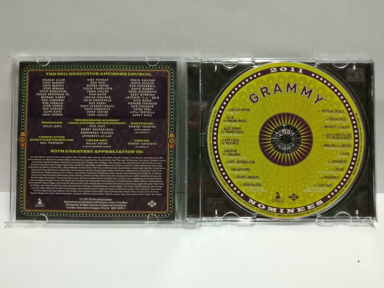 Various Artist Michael Jackson Buble Rihanna Beyonce 2011 Singapore CD (CD976)