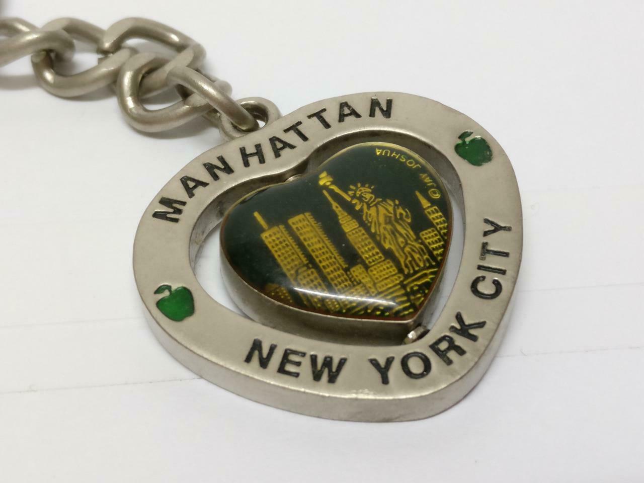 LP888 Rare Vintage Manhattan New York City USA Metal Heart Keychain Keyring F/S (B645)