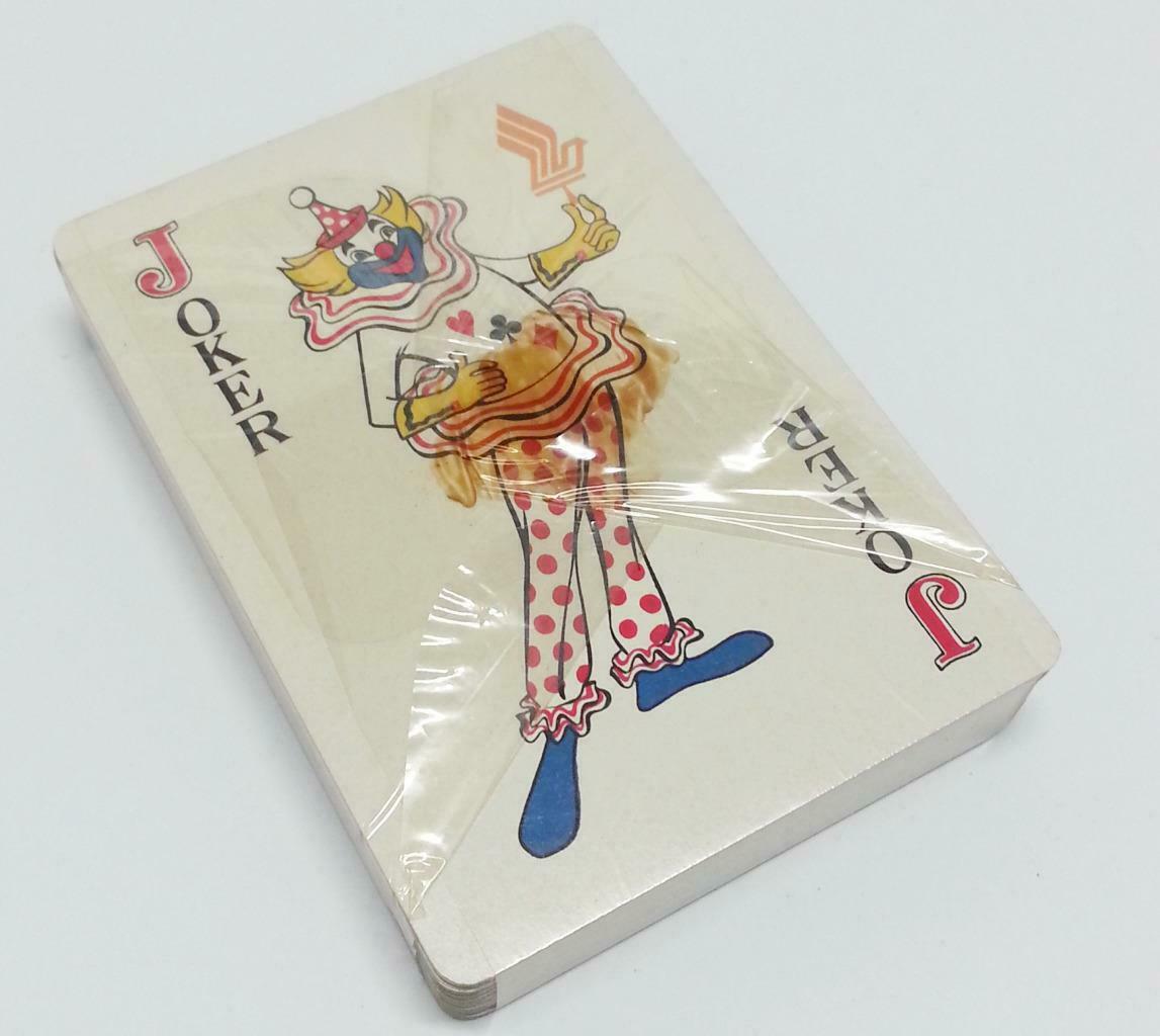 Rare Sealed Singapore Airlines SIA Playing Cards Souvenir (A1041)
