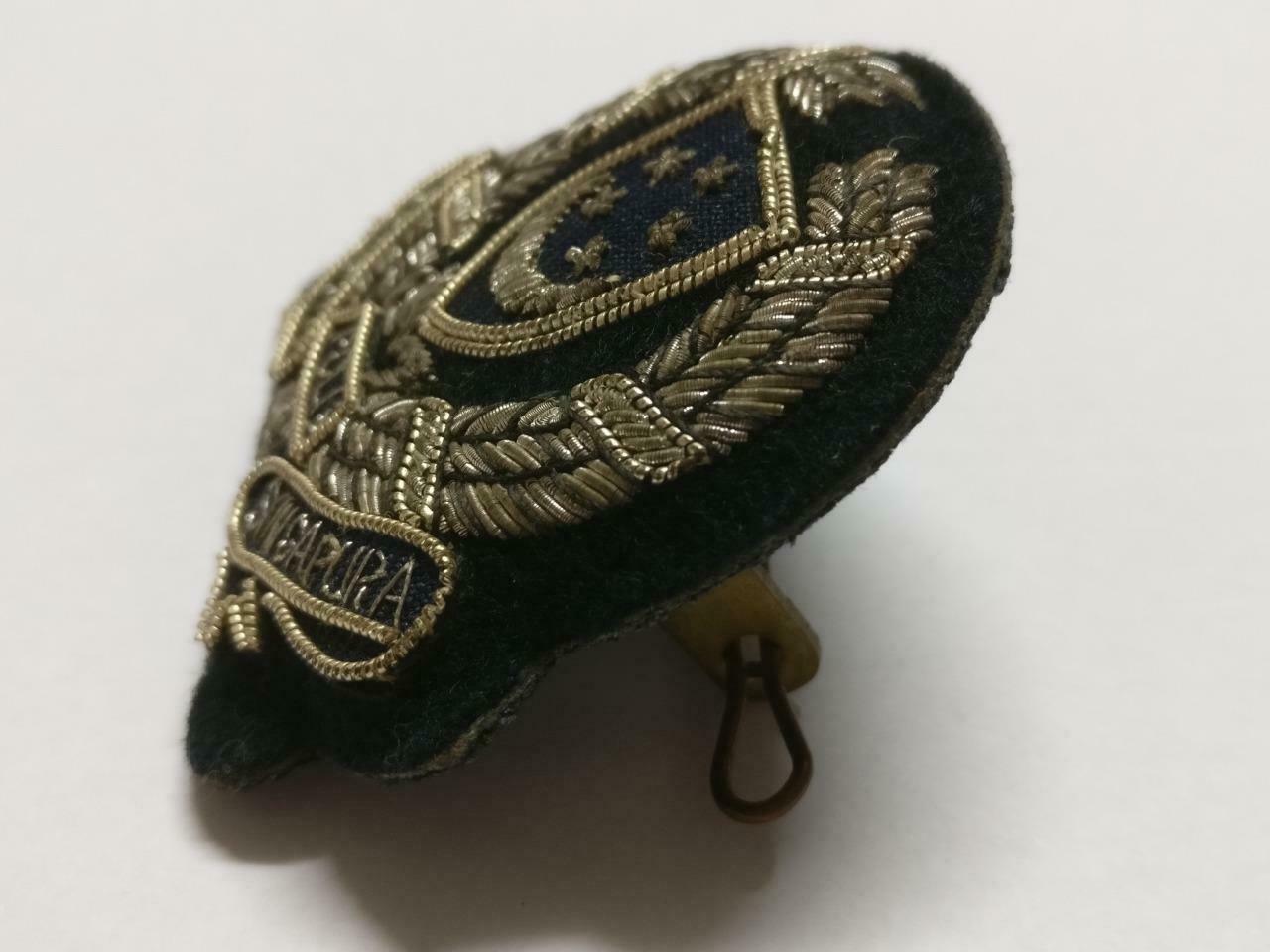 Rare Vintage Singapore Singapura Police Embroidered Patch Pin Badge F/S B851