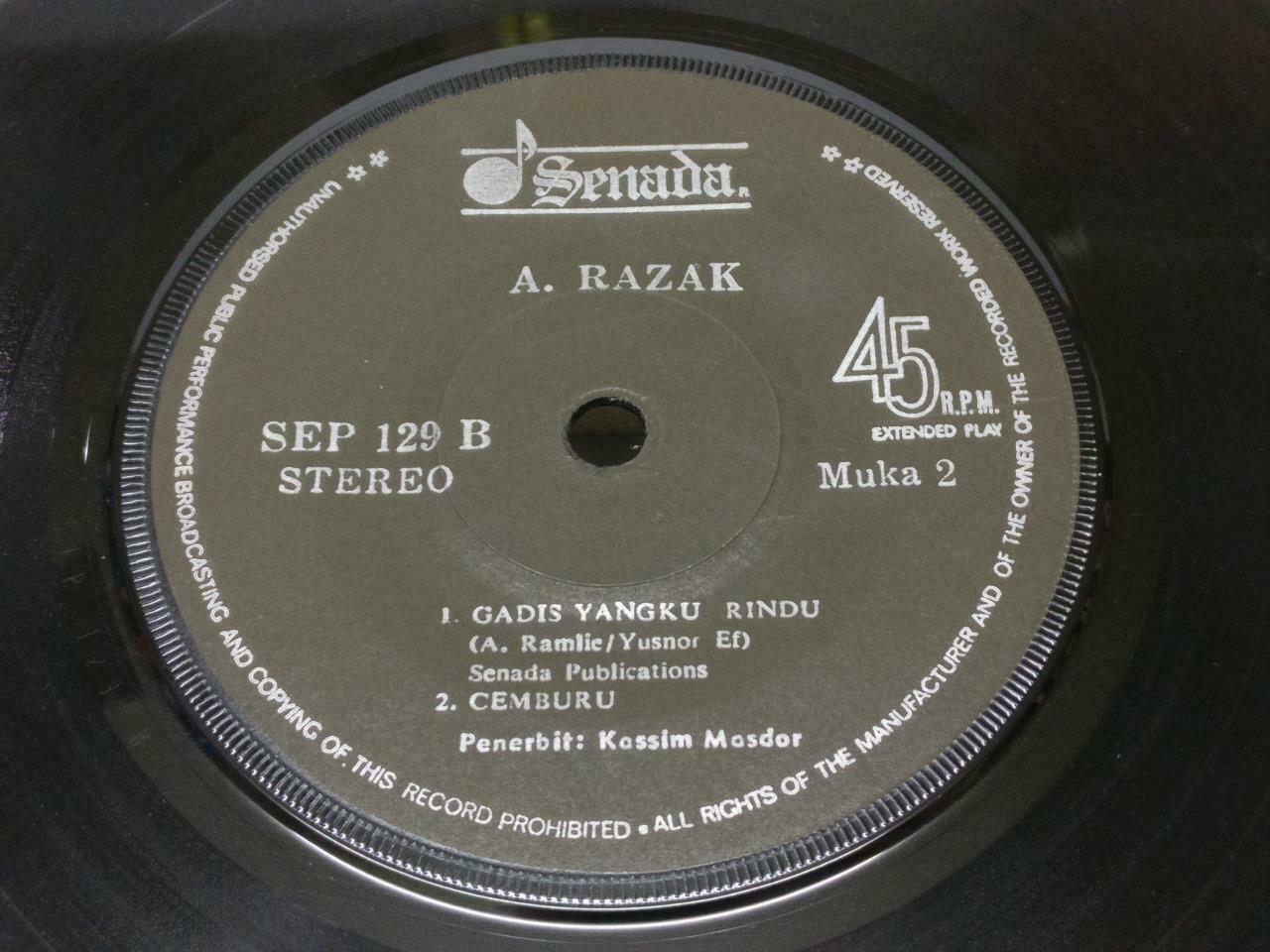 Malaysia A.Razak Surat Cintamu Malay EP 7" 45 RPM (EP357)