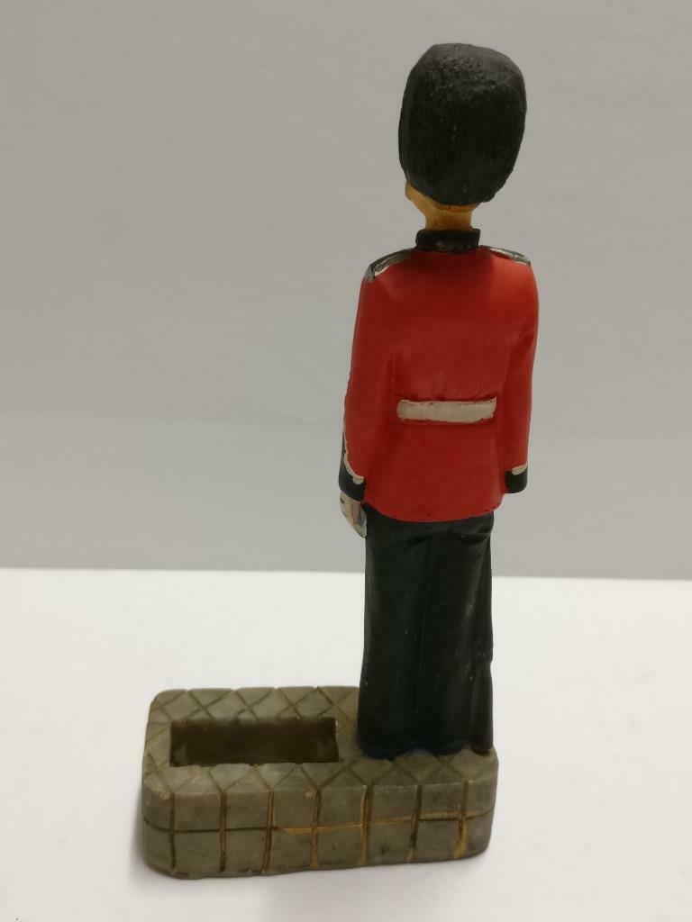 Vintage Carlsberg Beer London British Guard Palace Soldier Display F/S A2158 *2