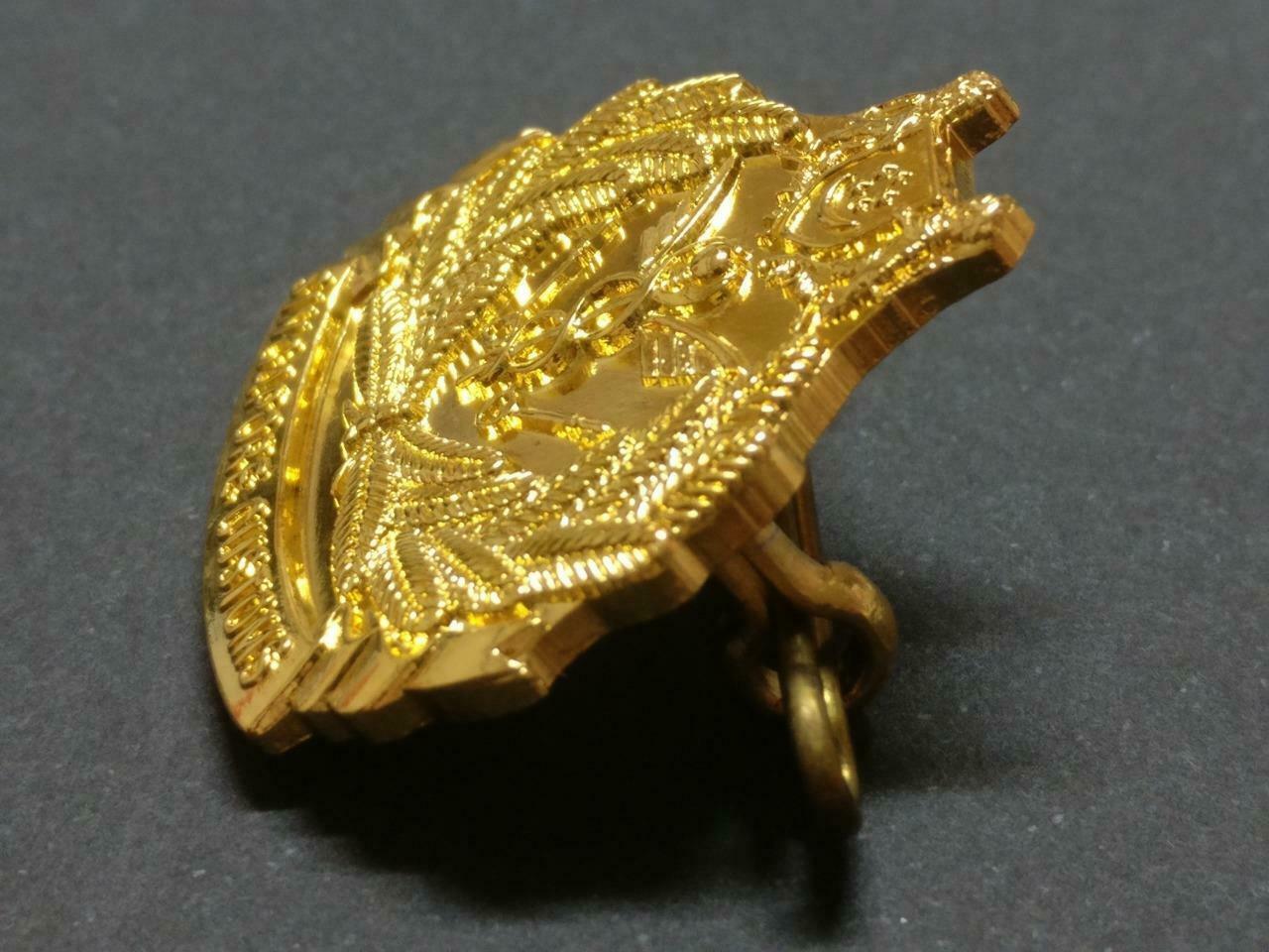 LP888 Rare Vintage Singapore Customs Gold Tone Pin Badge F/S B841