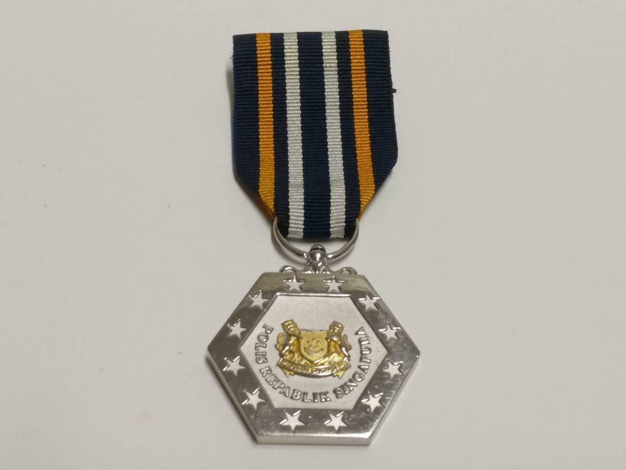 Singapore Police Long Service Conduct Silver Medal Prison Narcotics Gurkha C064