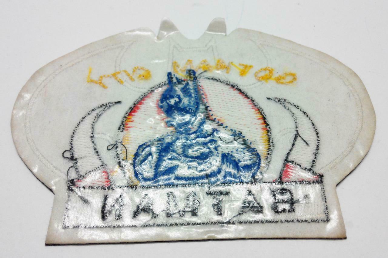 Embroidered Gotham City Batman Iron On Patch (A1004)