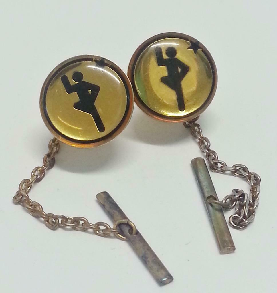 Rare Singapore Collar Pin Badge x 2 F/S (B138)