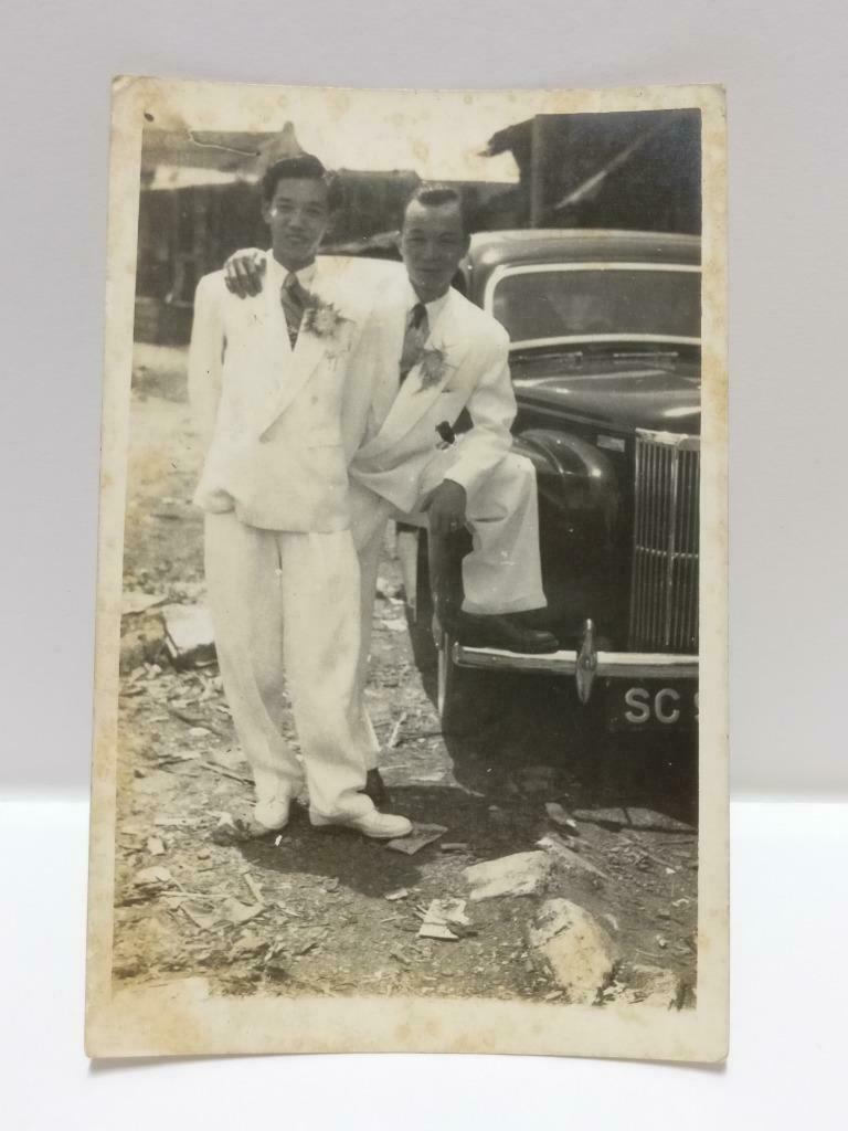 1960's Vintage Overseas Chinese Groom & Brides Man Car Outdoor B&W Photo (P550)