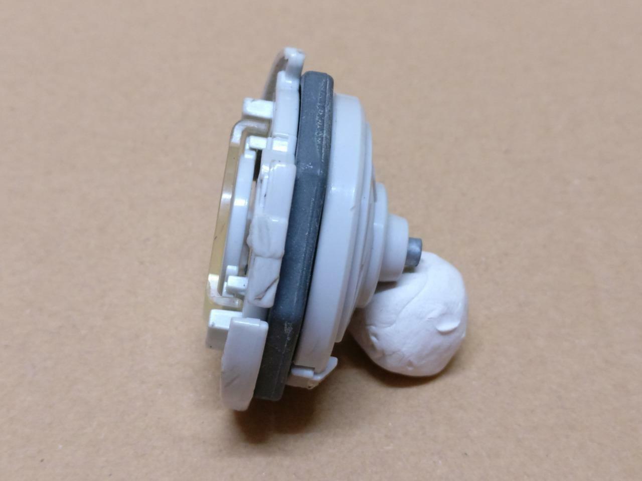 Used Beyblade Plastic & Metal (A1733)