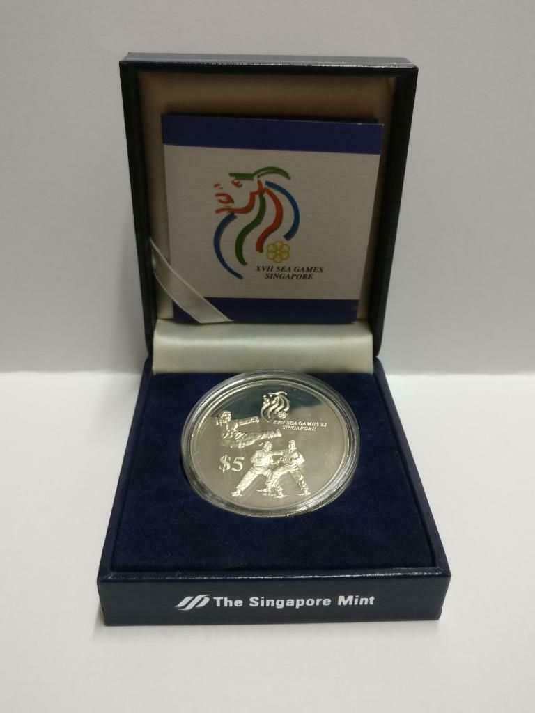 Singapore $5 Olympic SEA Games 1993 Proof Silver Coin With Box & Cert (C040b)