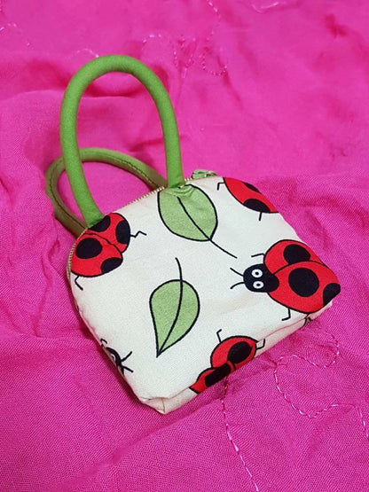 CH888 Thailand NaraYa Unused MINI Ladybird Beetle Bug Mini Cute Colorful Coin Pouch (G024)