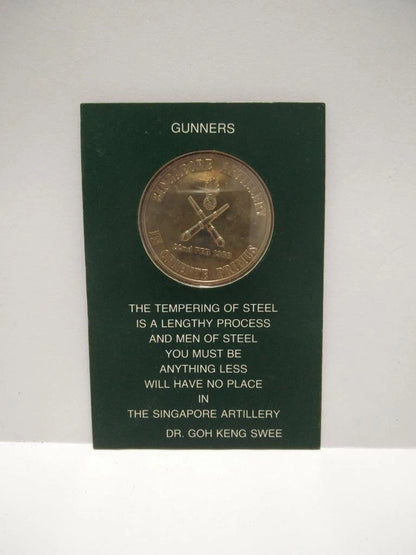 CH888 Singapore Army Artillery 1988 Dr Goh Keng Swee Copper Nickel Coin W/ Case OC439