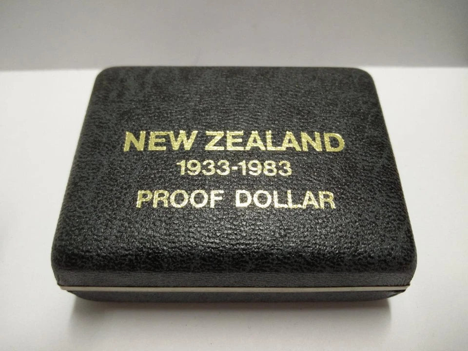 CH888 New Zealand $1 Silver Proof Coin 1983 50th Years Coinage W/Cert & Box (OC432)