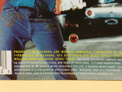 CH888 Madonna Music 2000 Singapore English CD ZN247
