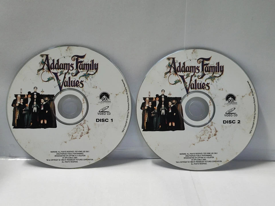 CH888 ADDAMS FAMILY VALUES English Movies English Video CD 2x VCD - SINGAPORE (FCS10580)