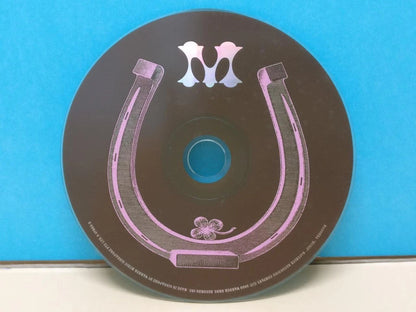 CH888 Madonna Music 2000 Singapore English CD ZN247