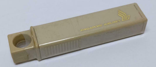 New Sealed Vintage Rare SIA Singapore Airlines Toothbrush F/S (A2097)