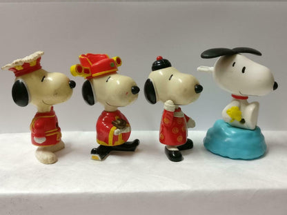 Snoopy Cute Oriental Chinese Wear Costume PVC Toys Figure x10 Lot F/S FTY001 *I