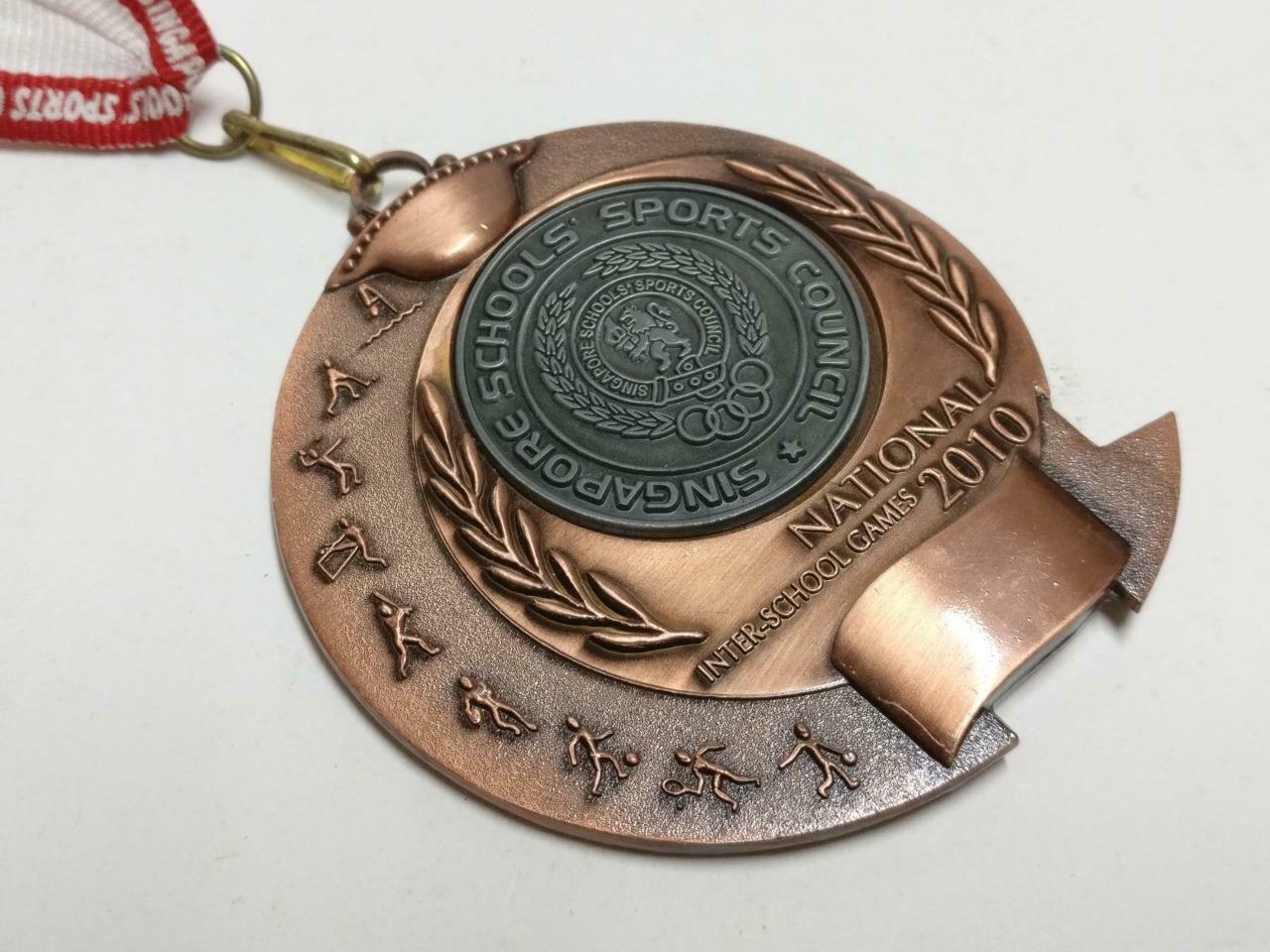 Singapore School Sports Council National Table Tennis Games 2010 Medal (C086)