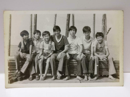 Vintage Overseas Chinese Boys Sitting On Seaside Beach Barefoot B&W Photo (P511)