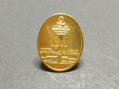 Vintage Singapore Changi Airport We're NO.1 Gold Tone Pin Badge Button F/S B867