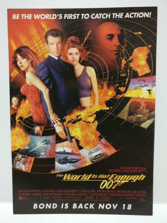 LUCKYPIGEON888 Movie James Bond 007 Pierce Brosnan Singapore Postcard (E0371)