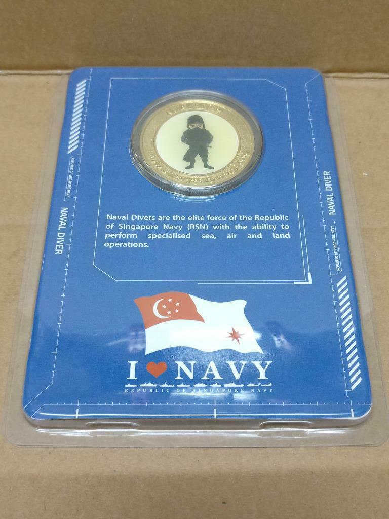Singapore Navy Naval Diver Gold Color Sourvenir Coin With Case (A1914)