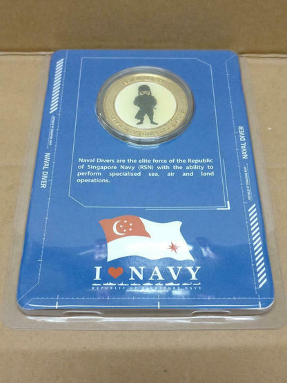 Singapore Navy Naval Diver Gold Color Sourvenir Coin With Case (A1914)