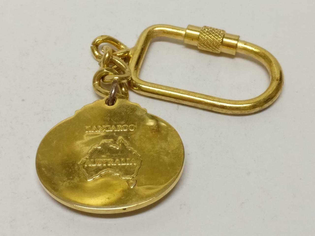 LP888 Australia Kangaroo Silver Gold Tone Metal Souvenir Keychain Keyring F/S B787