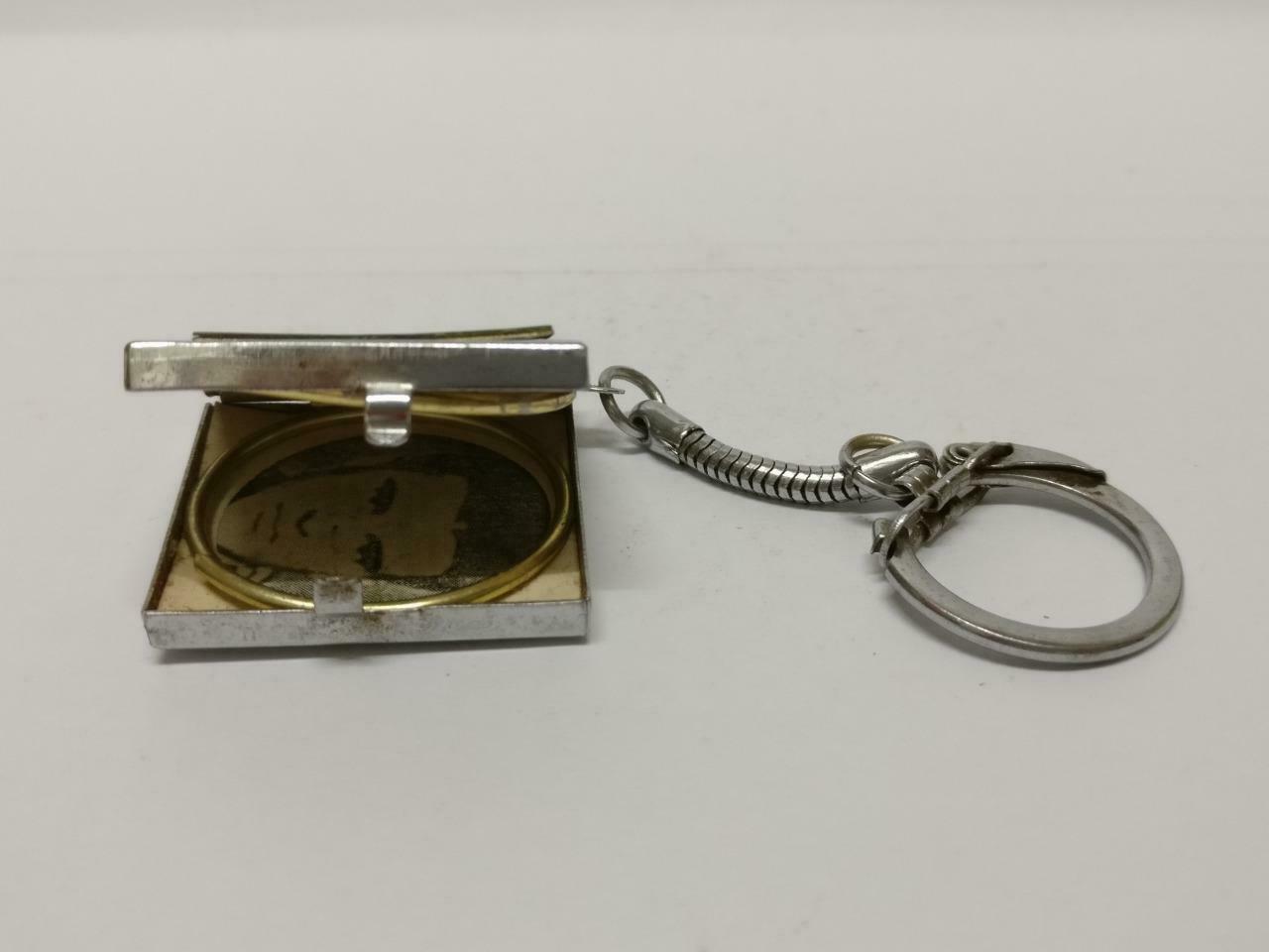 LP888 Rare Vintage Couple Love Heart Photo Locket Metal Keychain Keyring F/S (B689)