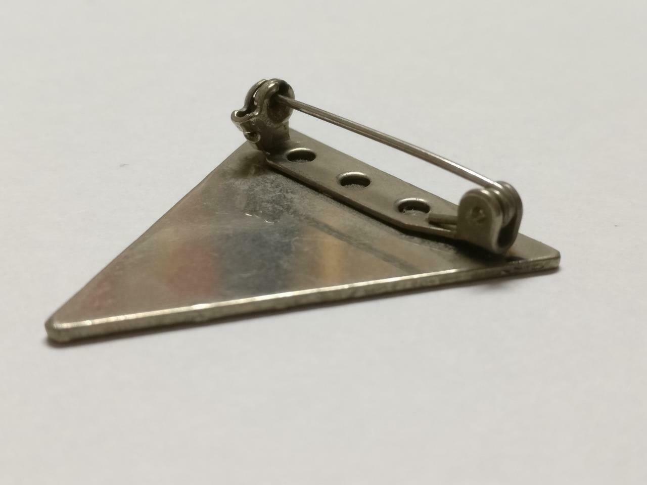 LP888 Rare Vintage Singapore CHS Catholic High School 公教中学 Metal Pin Badge F/S B915