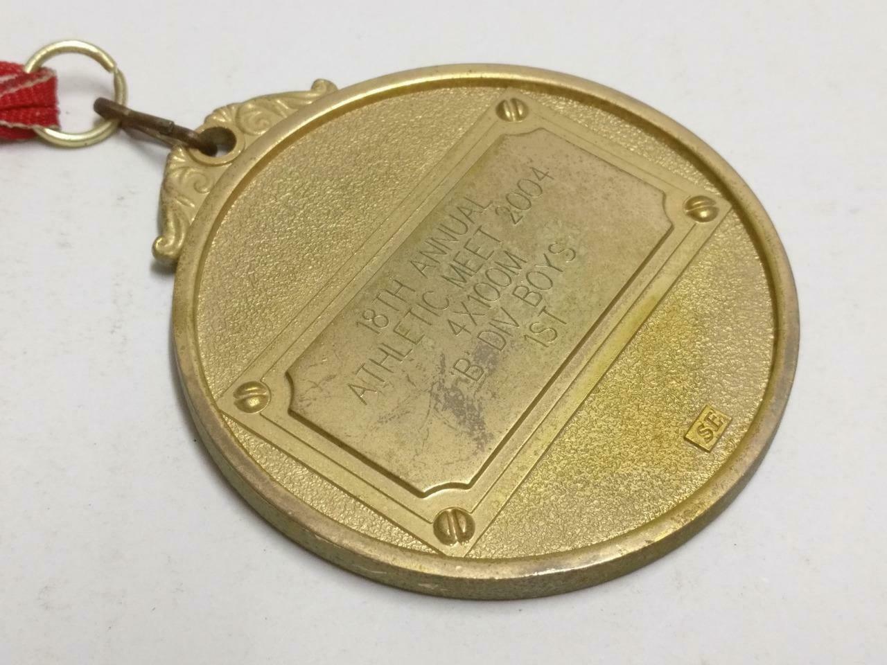 Singapore XingHua Primary School 18th Annual Athletic 2004 Sports Medal (C089)