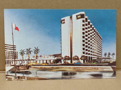 LUCKYPIGEON Dubai Inter-Continental Hotel Postcard (C1877)