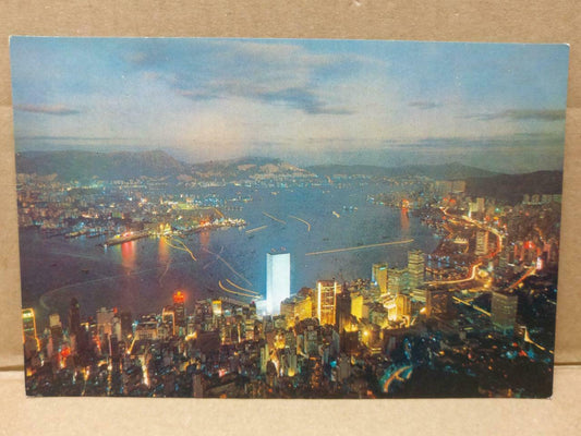 LUCKYPIGEON Hong Kong Night Sky Line Glimmers Like Stars Postcard (C1947)