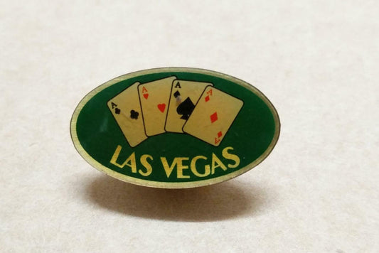 USA Las Vegas Casino Playing Cards Gamble Mini Pin Badge (B525)