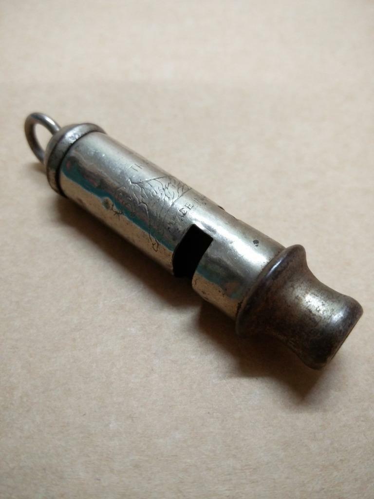 LP888 Vintage Rare Hong Kong Tiger Whistle (B571)