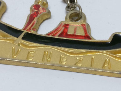 LP888 Vintage Italy Venice Venezia Gondola Gold Tone Metal Keychain Keyring  F/S B706