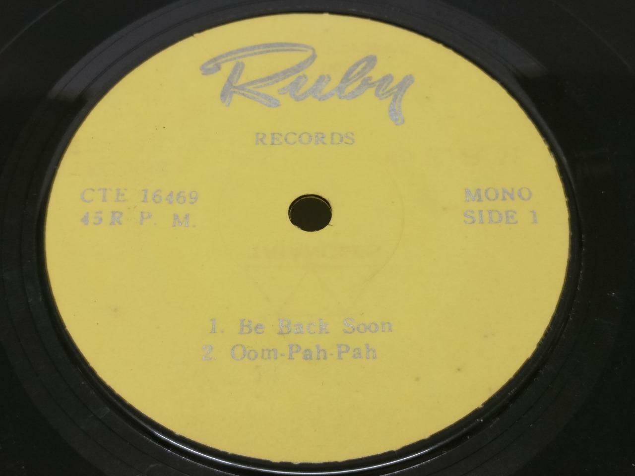 JOHN GREEN Oliver Be Back Soon Rare Cover & Yellow Label Singapore EP 7" EP023