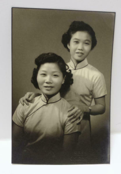 Vintage Asian Chinese Ladies Traditional Wear Studio Portrait B&W Photo (P300)