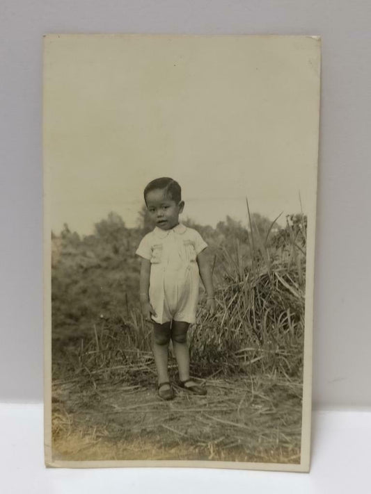 Vtg Asian Chinese Child Posing Grass Scenery Outdoors Portrait B&W Photo (P294)