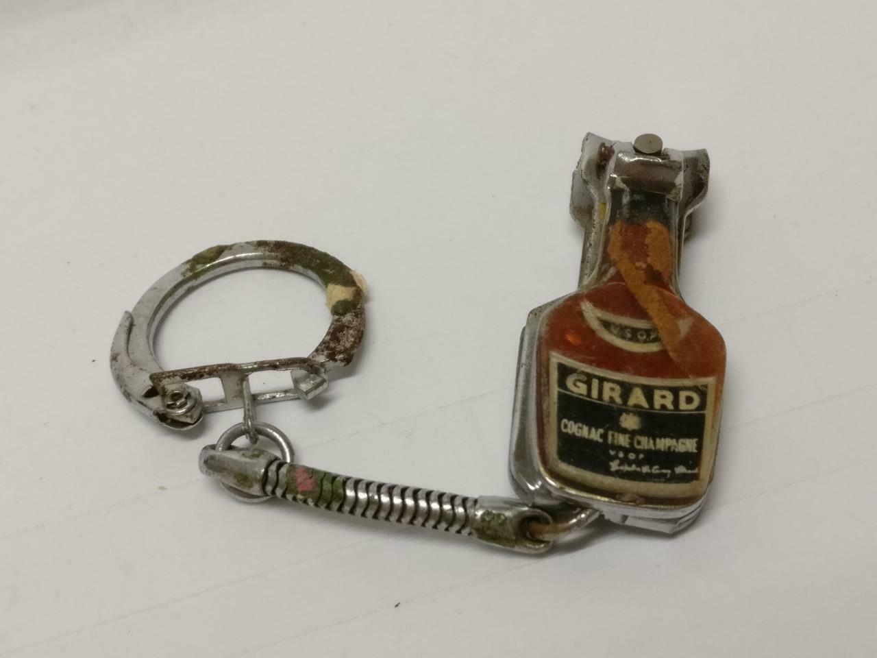 LP888 Rare Vintage Girard Cognac Bottle Mini Nail Clipper Keychain Keyring (B739)