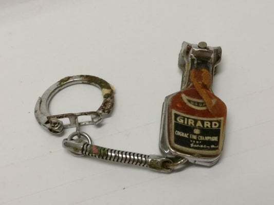 LP888 Rare Vintage Girard Cognac Bottle Mini Nail Clipper Keychain Keyring (B739)
