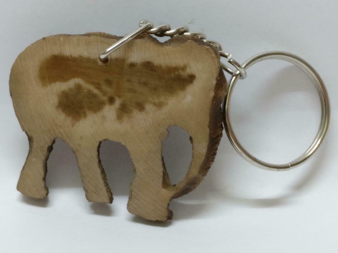 LP888 Vintage Handmade Mini Brown Wood Sculpture Elephant Keychain Keyring F/S (B747)
