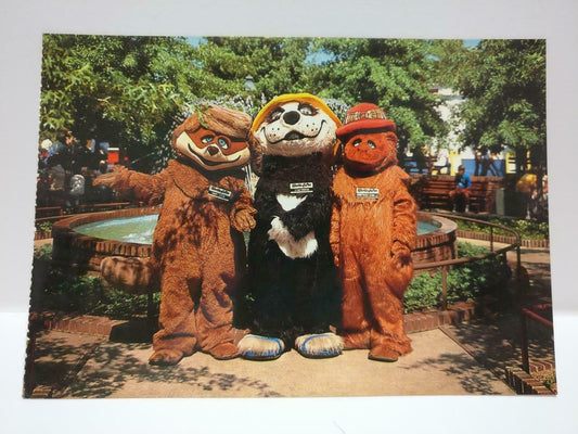 Vintage Costumed Mascots Kansas City Missouri Color Postcard (P587)