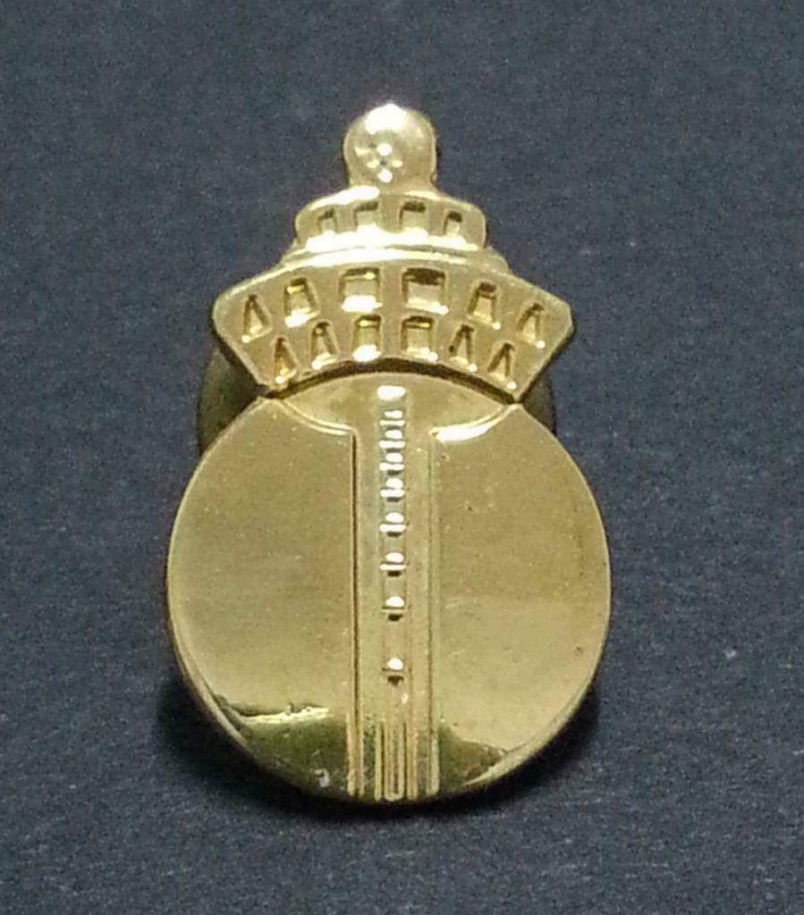 Vintage Singapore Changi Airport Control Tower Gold Plated Pin Badge F/S (B271)