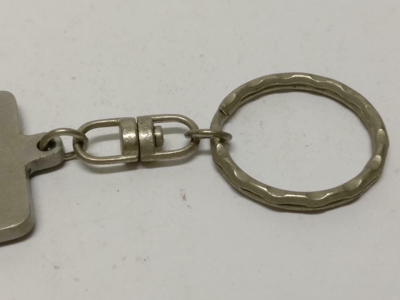 LP888 Rare Vintage Convent H.I.J 2002 Founder's Day Metal Keychain Keyring F/S (B780)