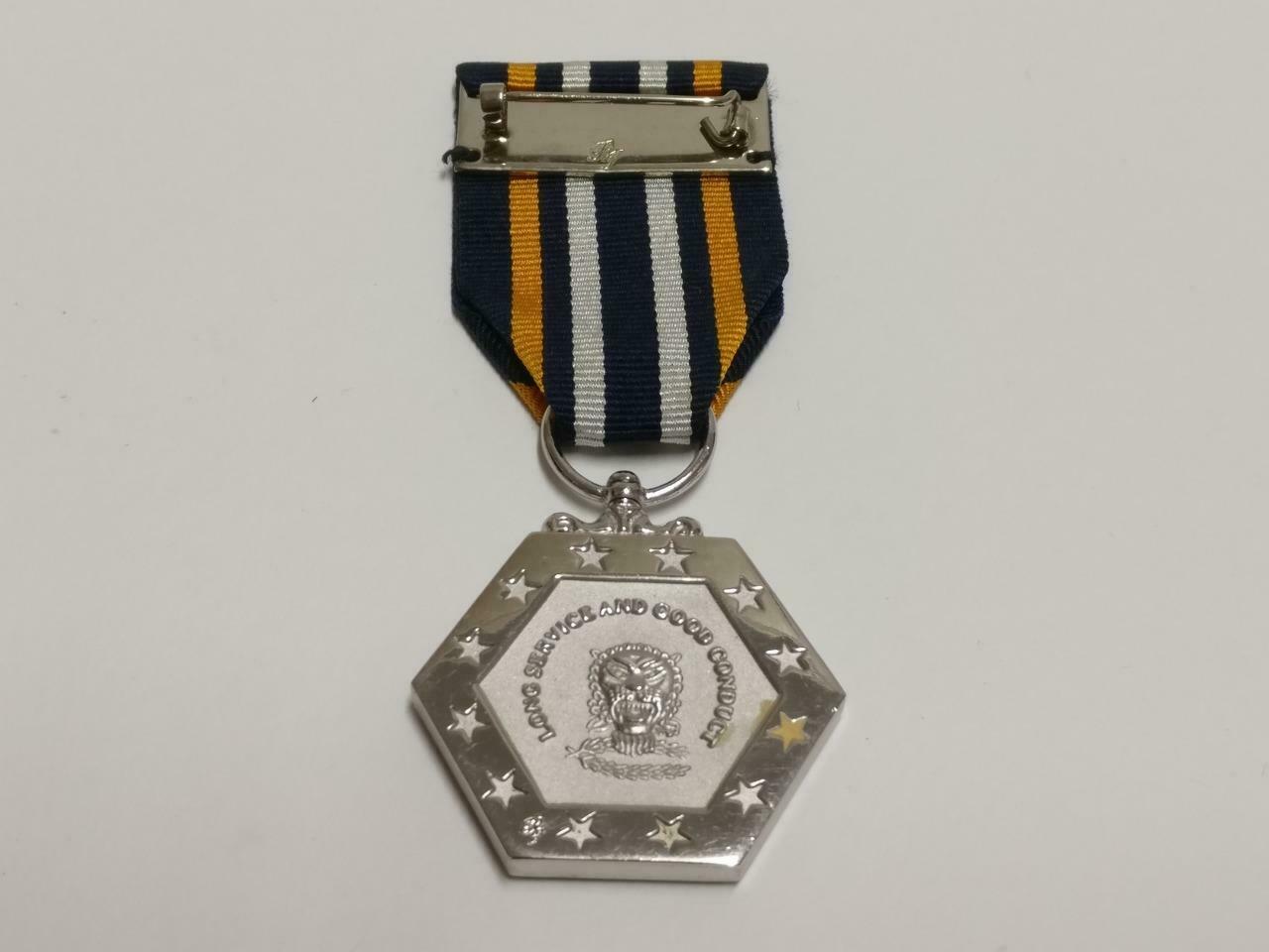 Singapore Police Long Service Conduct Silver Medal Prison Narcotics Gurkha C064