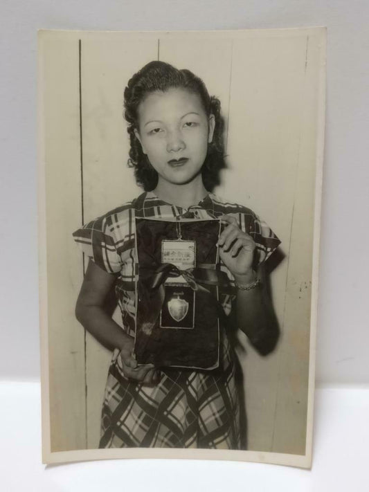 Vintage Asian Chinese Lady Holding Medal Award Ribbon Portrait B&W Photo (P316)