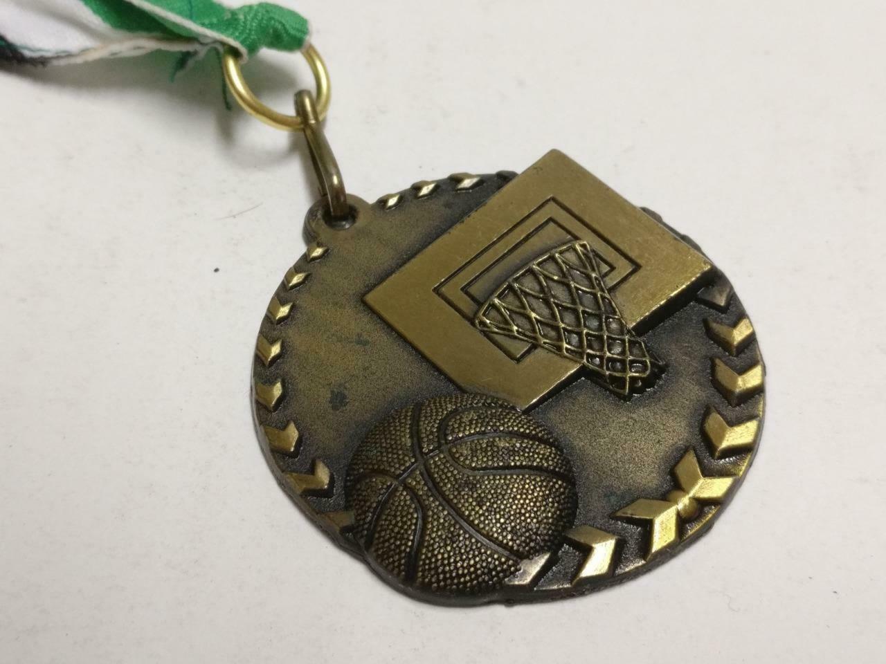 Singapore School Basketball Bronze Medal With Ribbon Strap (C087)