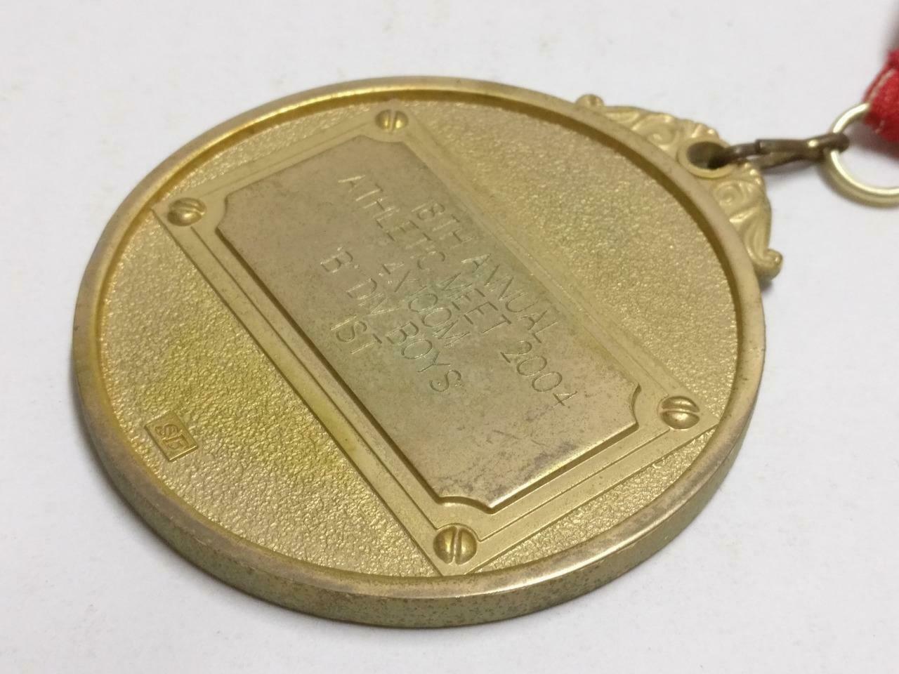 Singapore XingHua Primary School 18th Annual Athletic 2004 Sports Medal (C089)