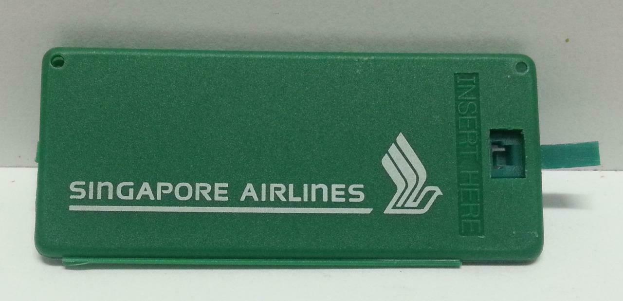 Rare Vintage Singapore Airlines SIA Economyclass Green Luggage Tag F/S (B107)
